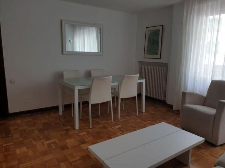 2 bedrooms apartment for rent in Pamplona, Spain - Image 3