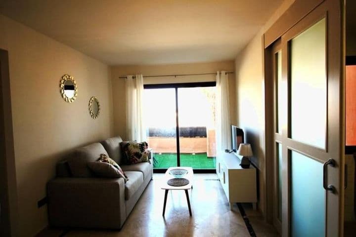 2 bedrooms apartment for rent in Los Alcazares, Spain - Image 2