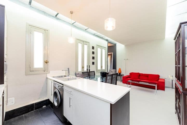 1 bedroom apartment for sale in Madrid, Spain - Image 4