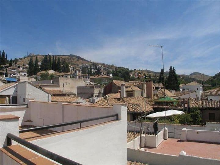 2 bedrooms apartment for rent in Albaicin, Spain - Image 5