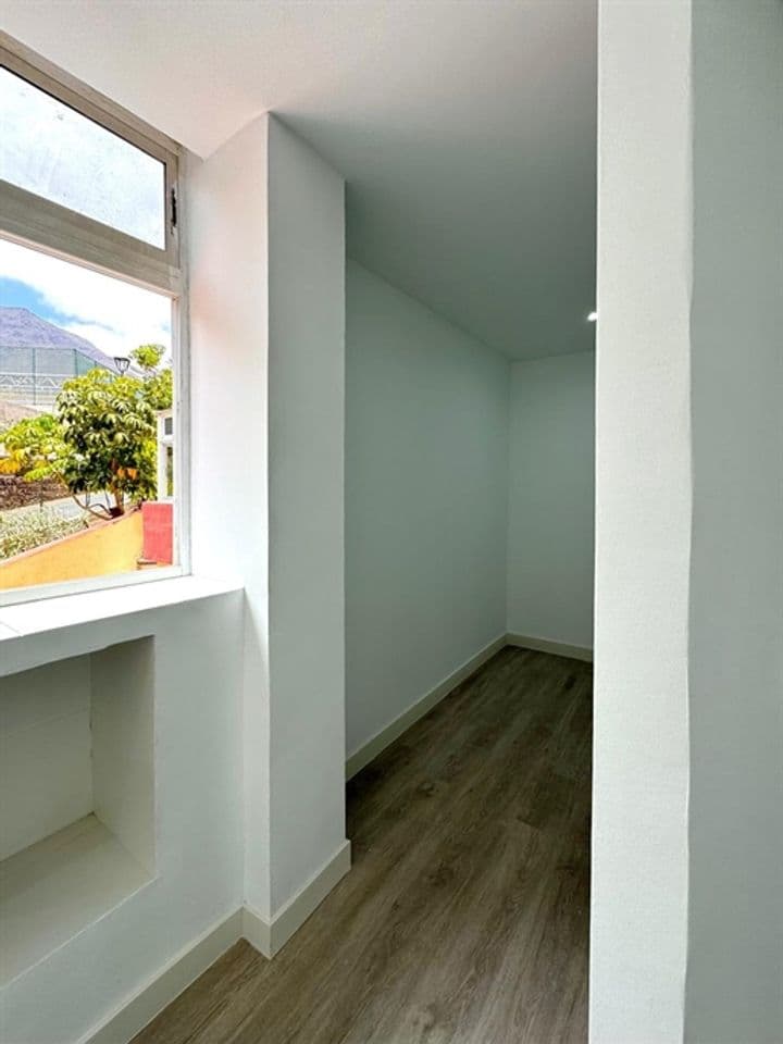 2 bedrooms apartment for sale in Adeje, Spain - Image 10