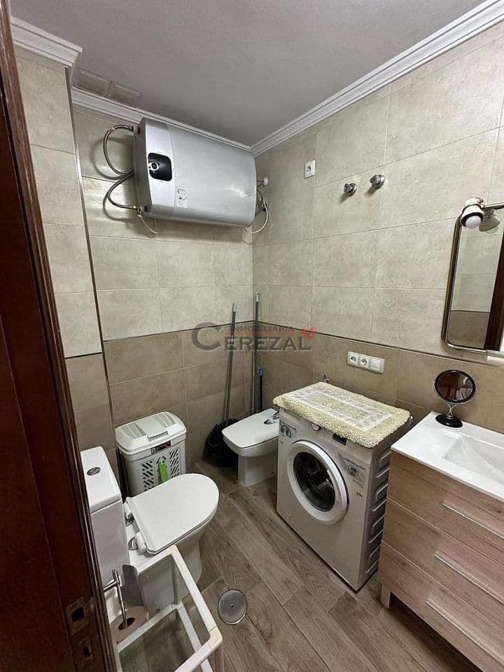 1 bedroom apartment for rent in Algarrobo, Spain - Image 9