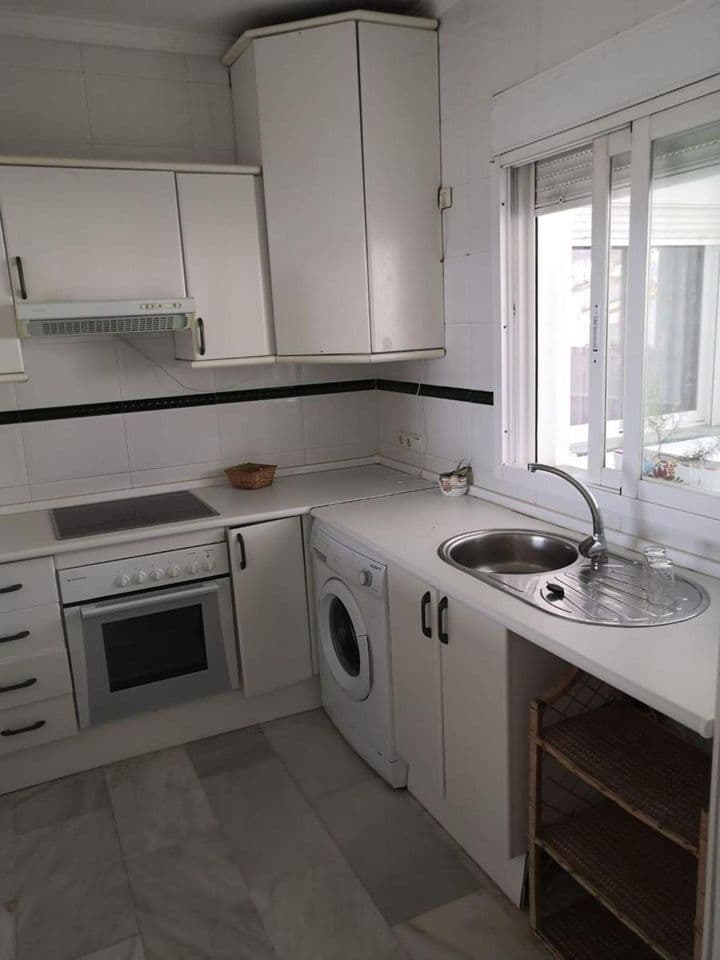 2 bedrooms apartment for rent in Benalmadena Pueblo, Spain - Image 12