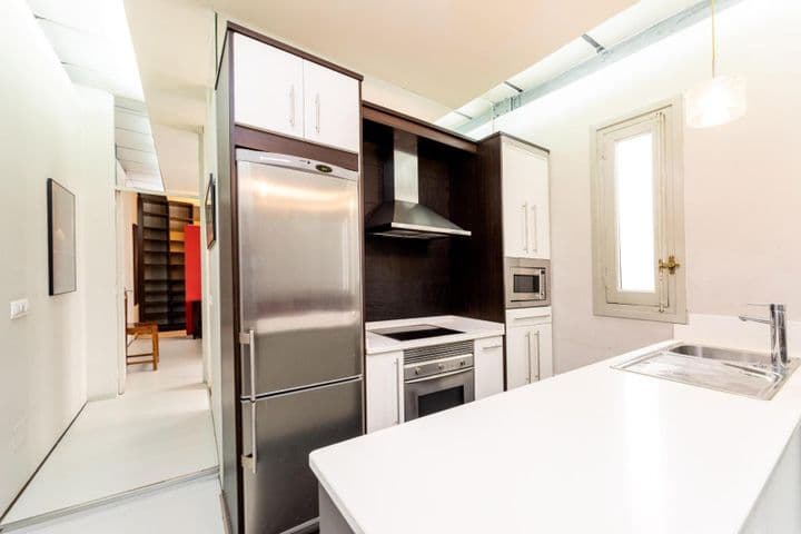 1 bedroom apartment for sale in Madrid, Spain - Image 7