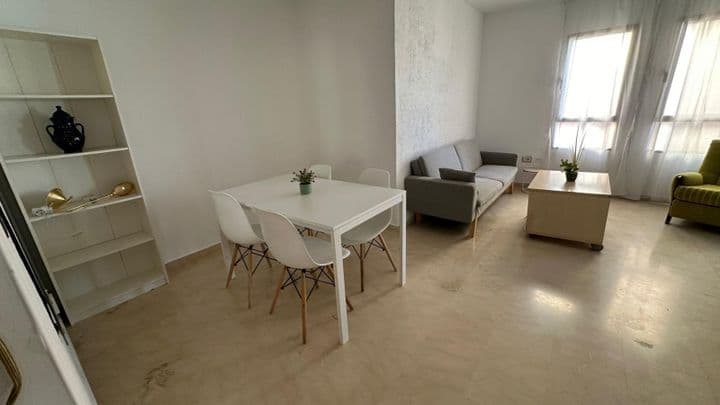 4 bedrooms apartment for rent in Zaidin, Spain - Image 9