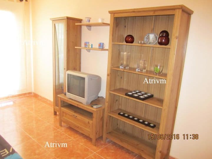 1 bedroom apartment for rent in Guardamar del Segura, Spain - Image 2