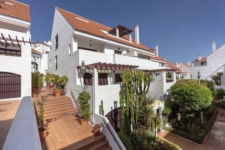 2 bedrooms apartment for sale in Las Brisas, Spain - Image 6