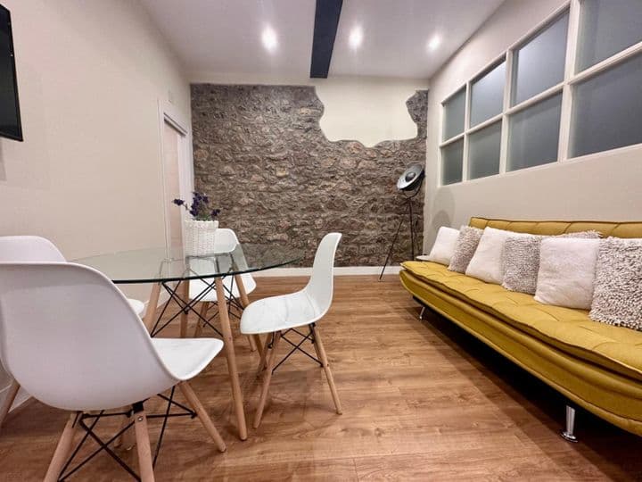 1 bedroom apartment for rent in Santander, Spain - Image 12