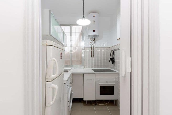 2 bedrooms apartment for sale in Chamberi, Spain - Image 4