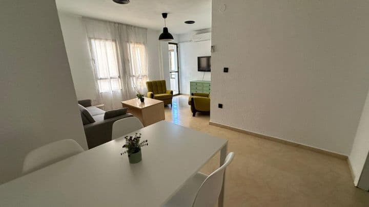 4 bedrooms apartment for rent in Zaidin, Spain - Image 8