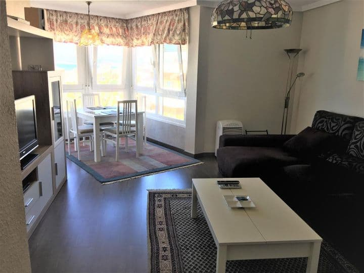 1 bedroom apartment for rent in Torrox Costa, Spain - Image 2