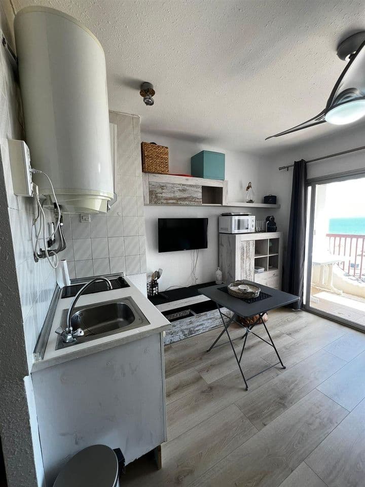 1 bedroom apartment for sale in Empuriabrava, Spain - Image 2