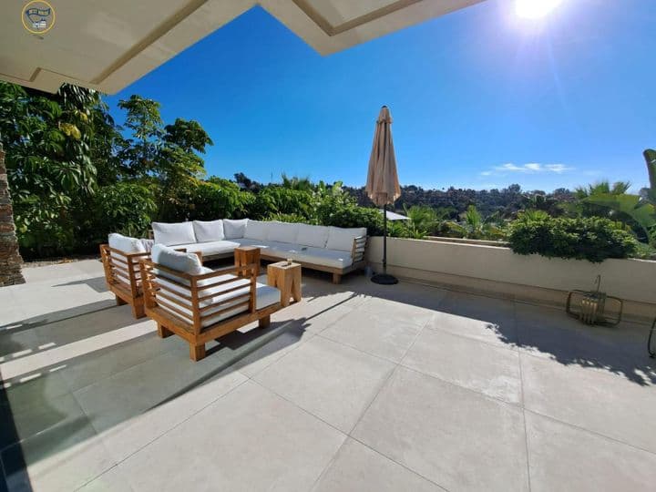 5 bedrooms house for rent in Estepona, Spain - Image 3