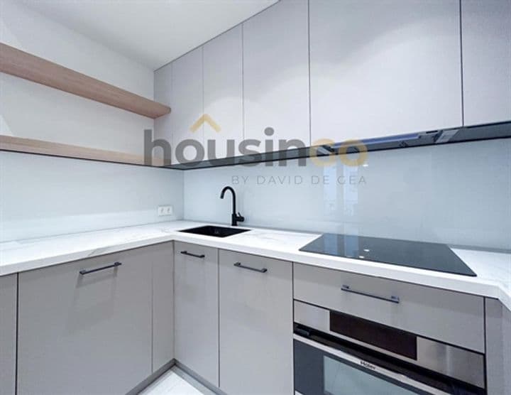 2 bedrooms apartment for sale in Madrid, Spain - Image 2