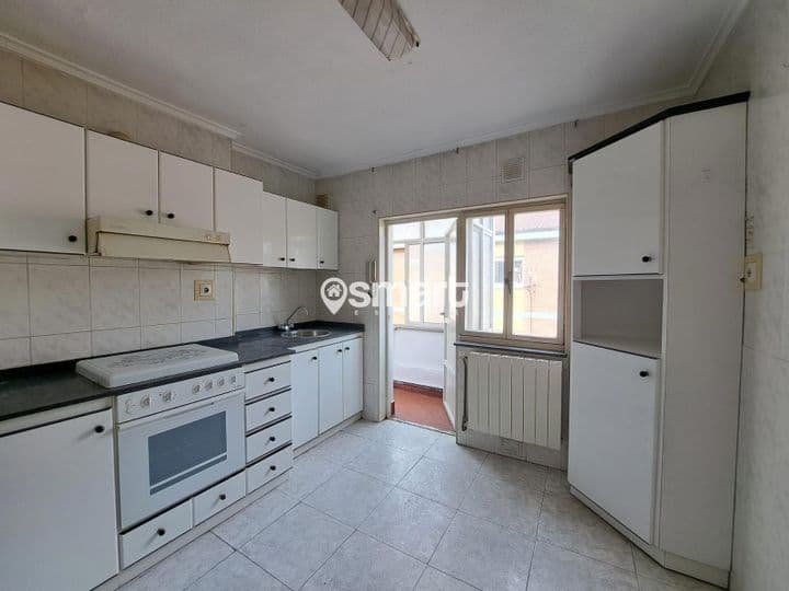 3 bedrooms apartment for sale in Oviedo, Spain - Image 4