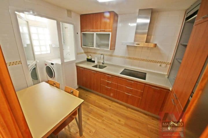 2 bedrooms apartment for rent in Mijas Costa, Spain - Image 3