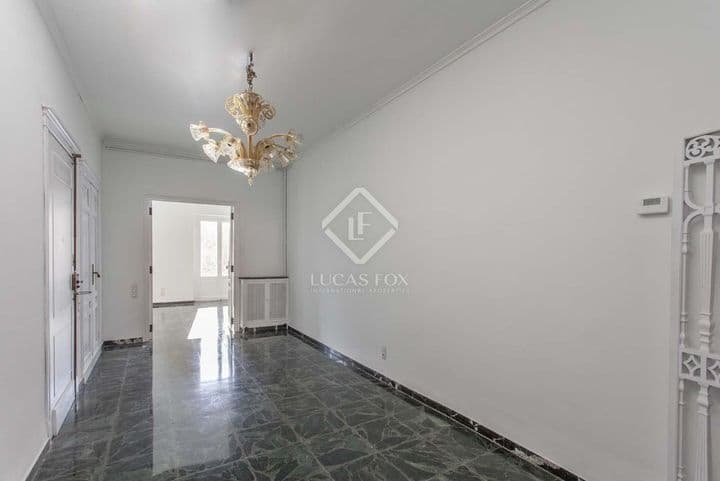 3 bedrooms apartment for rent in Valencia, Spain - Image 5