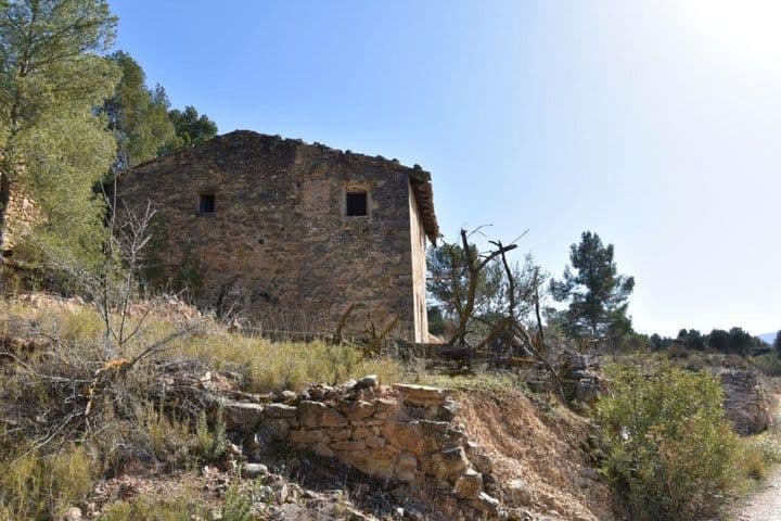 House for sale in Valderrobres, Spain - Image 2