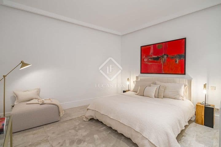 4 bedrooms apartment for sale in Madrid, Spain - Image 12