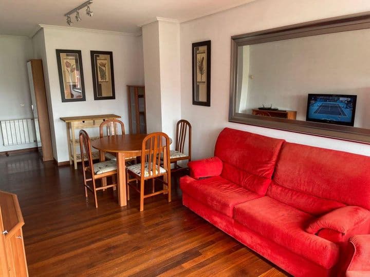 2 bedrooms apartment for rent in Santander, Spain - Image 3