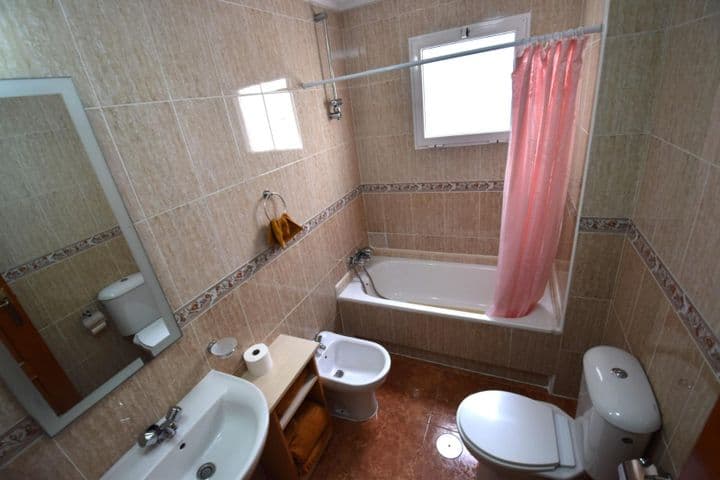 2 bedrooms apartment for rent in Guardamar del Segura, Spain - Image 6