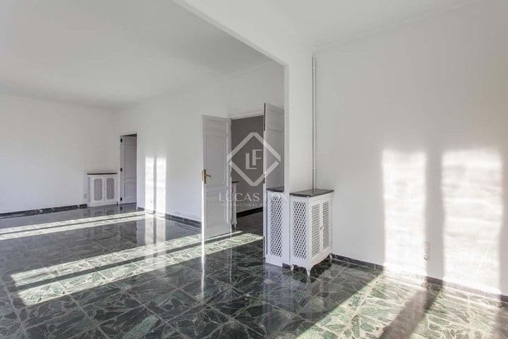 3 bedrooms apartment for rent in Valencia, Spain - Image 3