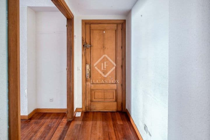 4 bedrooms apartment for sale in Madrid, Spain - Image 9