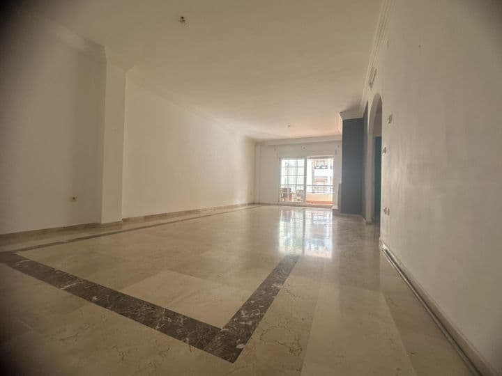 2 bedrooms apartment for sale in Nueva Andalucia, Spain - Image 8