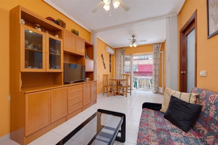 1 bedroom house for sale in Torrevieja, Spain - Image 3