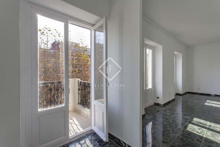 3 bedrooms apartment for rent in Valencia, Spain - Image 4