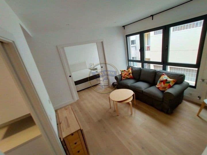 1 bedroom apartment for rent in Vigo, Spain - Image 4