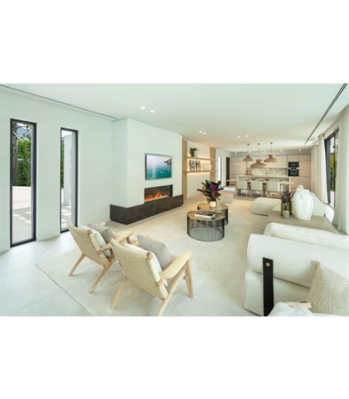 5 bedrooms house for sale in Marbella, Spain - Image 4