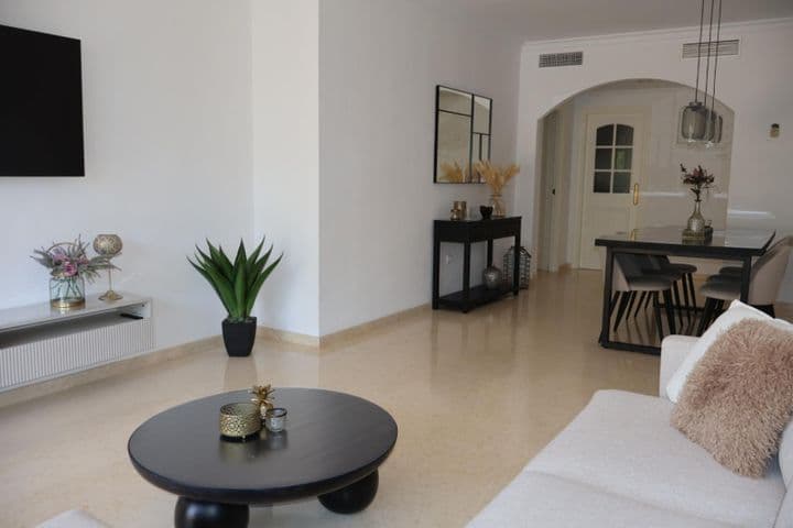 2 bedrooms apartment for rent in Marbella, Spain - Image 6