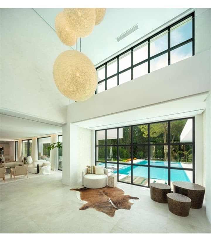 5 bedrooms house for sale in Marbella, Spain - Image 3