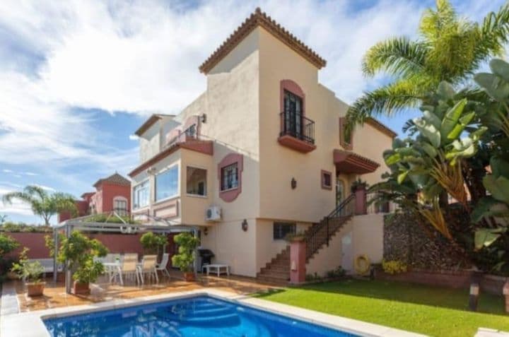 3 bedrooms house for rent in Marbella, Spain