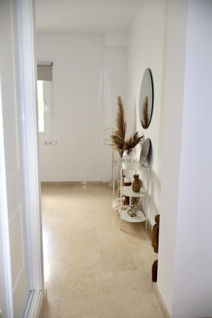 2 bedrooms apartment for rent in Marbella, Spain - Image 8