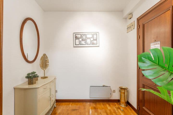 3 bedrooms apartment for sale in Pamplona, Spain - Image 3