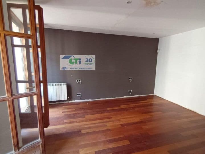 Apartment for sale in Zaragoza, Spain - Image 2