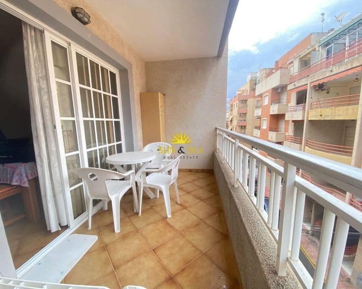 1 bedroom apartment for rent in Playa de los Locos, Spain