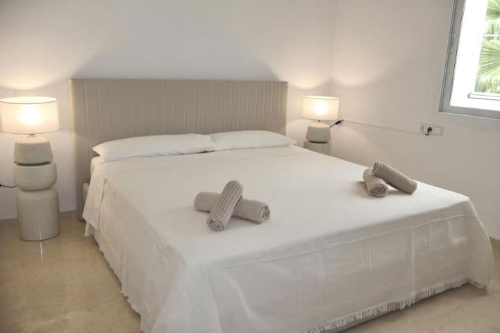 2 bedrooms apartment for rent in Marbella, Spain - Image 10