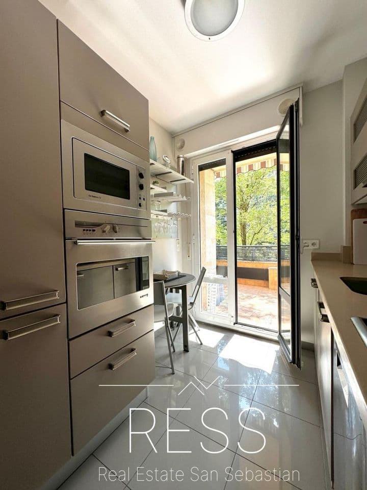 3 bedrooms apartment for rent in Donostia-San Sebastian, Spain - Image 6