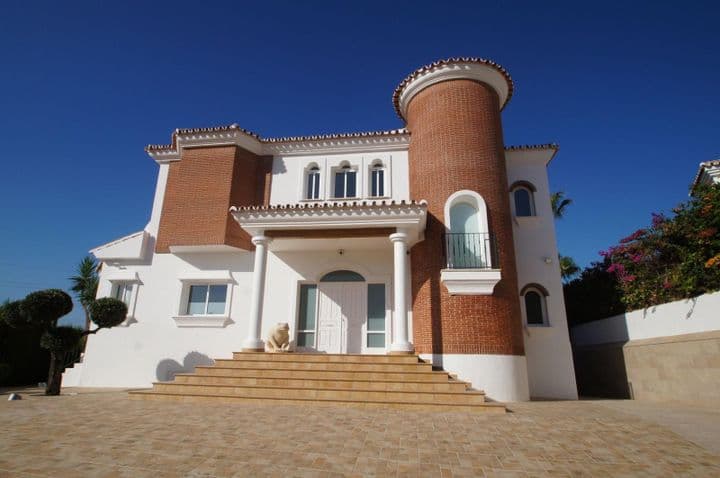 4 bedrooms house for rent in Mijas Costa, Spain - Image 3