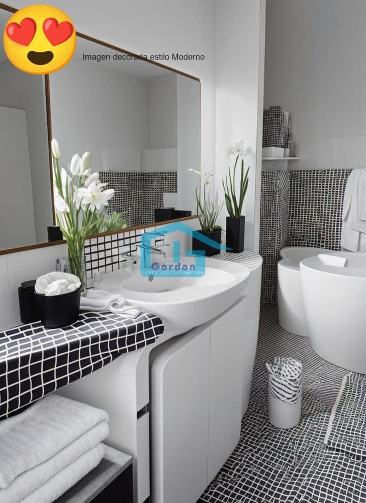 1 bedroom apartment for sale in Sanxenxo, Spain - Image 3