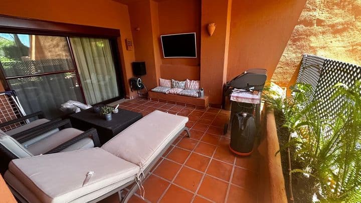 2 bedrooms apartment for rent in Marbella, Spain - Image 12