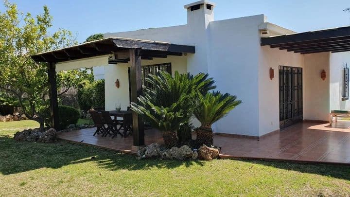 3 bedrooms house for rent in Marbella, Spain - Image 6