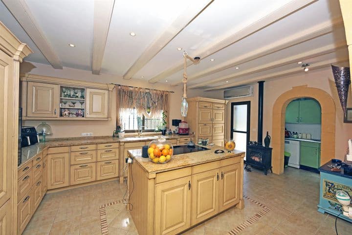 4 bedrooms house for sale in Denia, Spain - Image 2