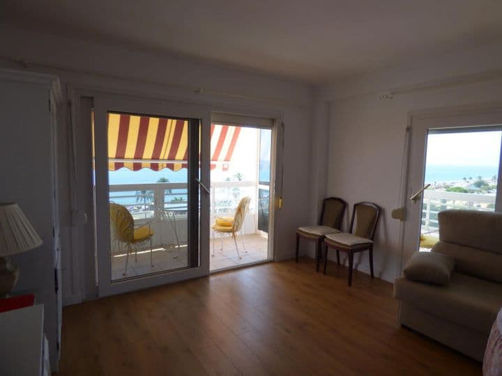 2 bedrooms apartment for rent in Poniente-Faro, Spain - Image 2