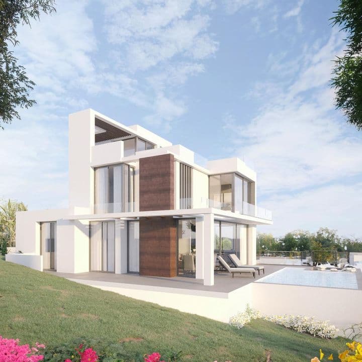 4 bedrooms house for sale in Estepona, Spain - Image 2