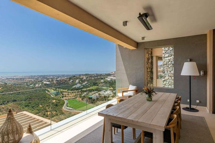 2 bedrooms apartment for sale in Benahavis, Spain - Image 2