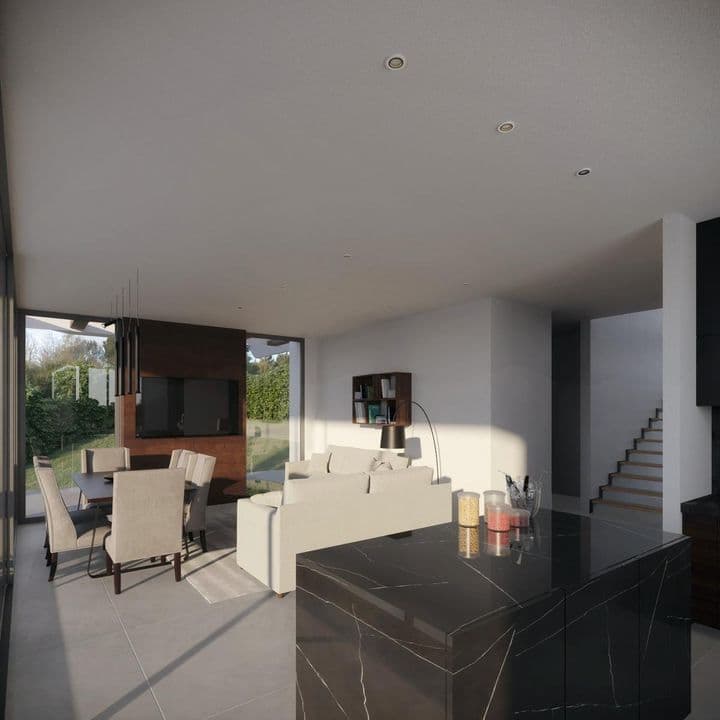 4 bedrooms house for sale in Estepona, Spain - Image 4